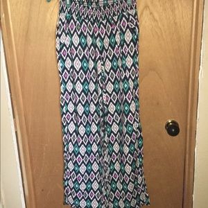 Flowy, patterned pants